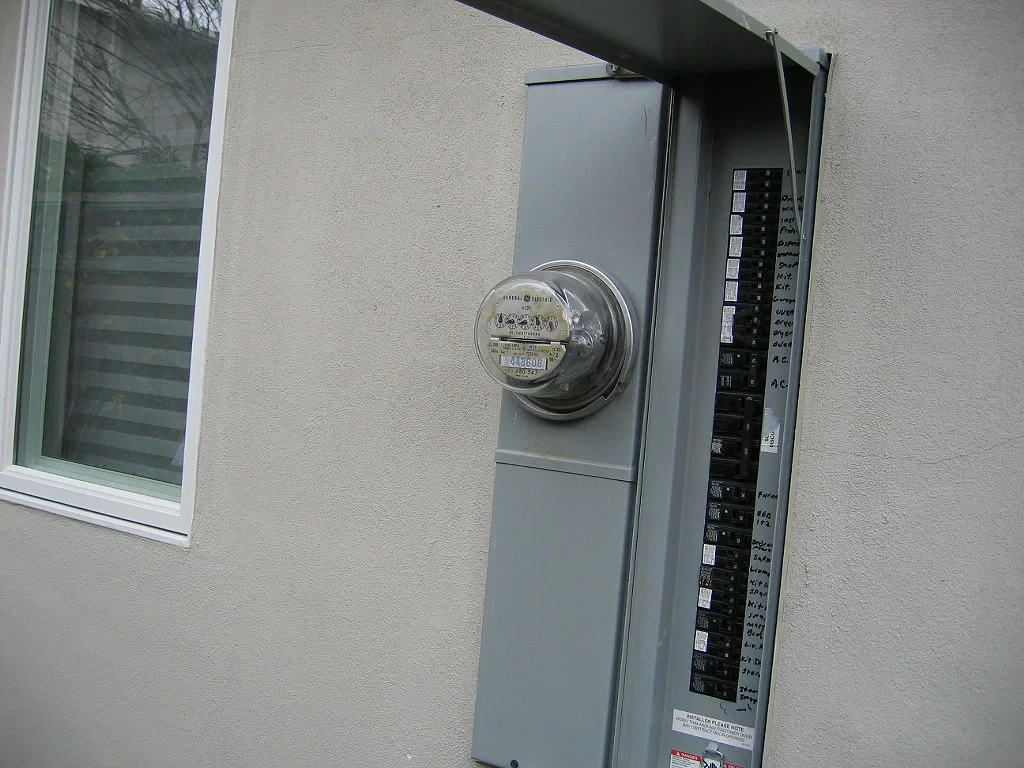 Exterior service equipment