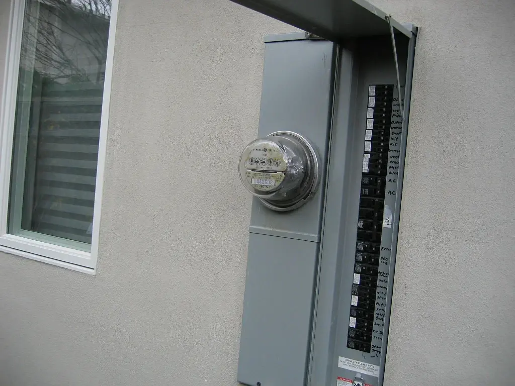 Exterior service equipment